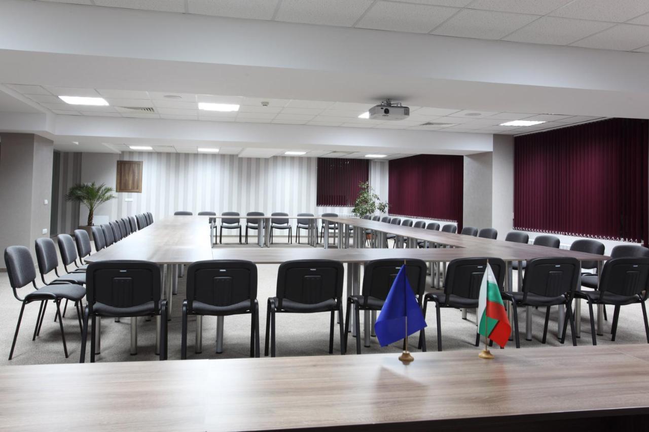 Teodora Palace Hotel Русе Экстерьер фото