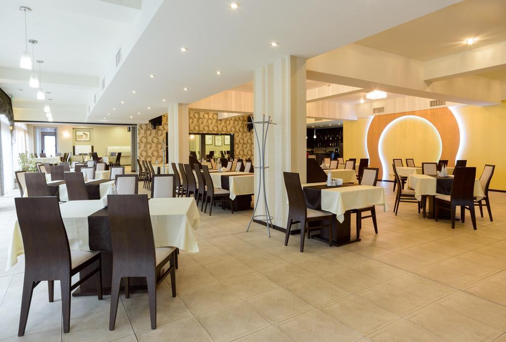 Teodora Palace Hotel Русе Экстерьер фото